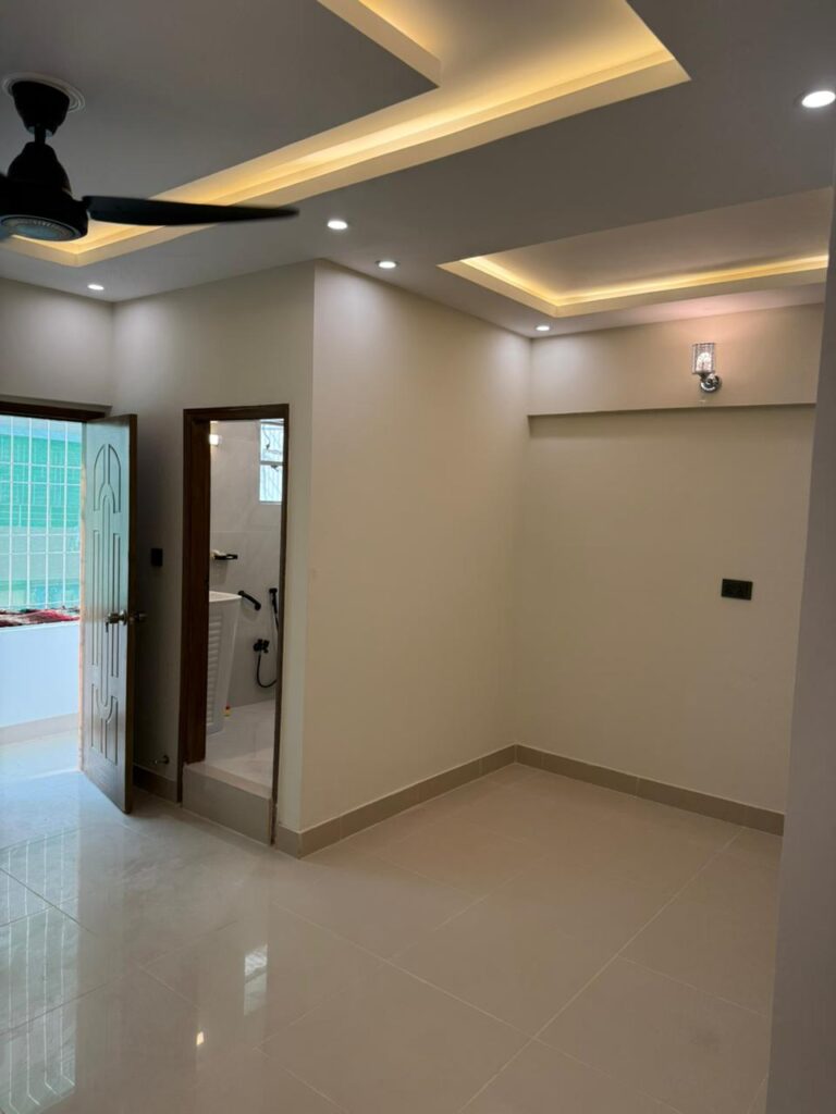 WhatsApp Image 2025-11-15 at 2.58.32 PM (1)