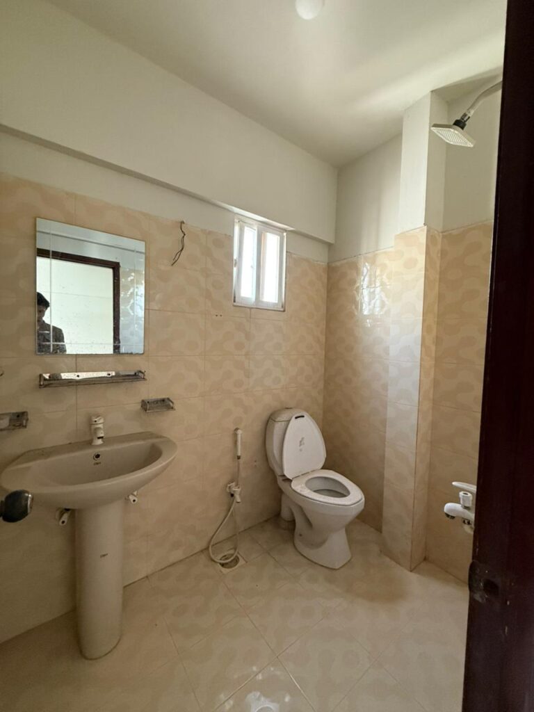 WhatsApp Image 2025-11-15 at 3.39.05 PM (1)