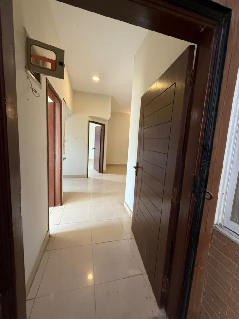 WhatsApp Image 2025-11-15 at 3.39.07 PM