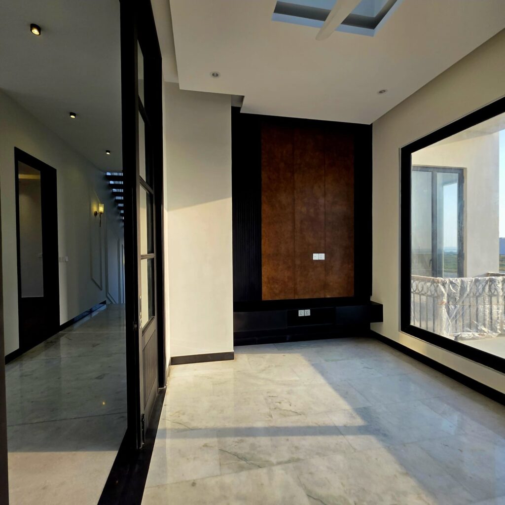 WhatsApp Image 2025-11-28 at 17.24.37 (1)