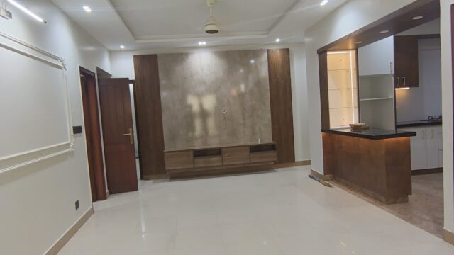 WhatsApp Image 2025-11-29 at 11.26.34 (1)