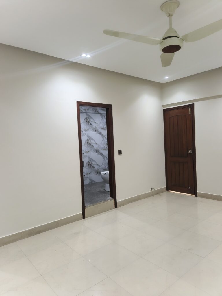 WhatsApp Image 2025-11-29 at 11.26.37