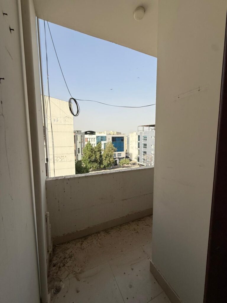 WhatsApp Image 2025-11-29 at 11.27.02 (2)