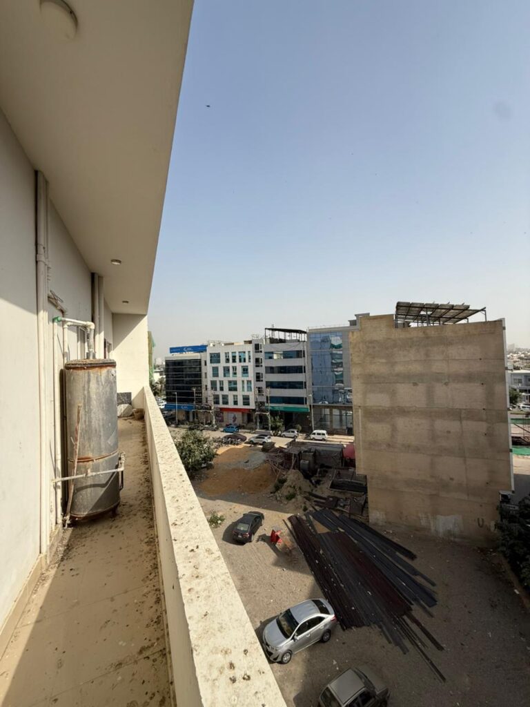 WhatsApp Image 2025-11-29 at 11.27.03 (2)