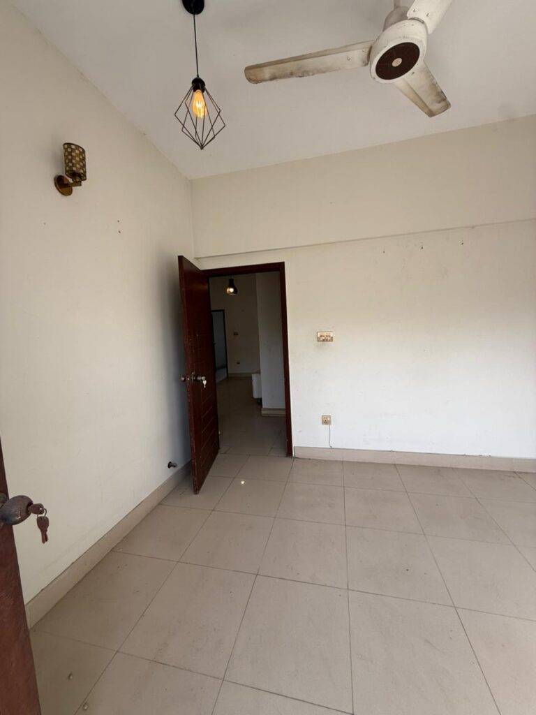 WhatsApp Image 2025-11-29 at 11.27.03