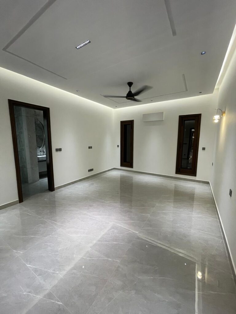 WhatsApp Image 2025-11-29 at 11.32.35 (1)