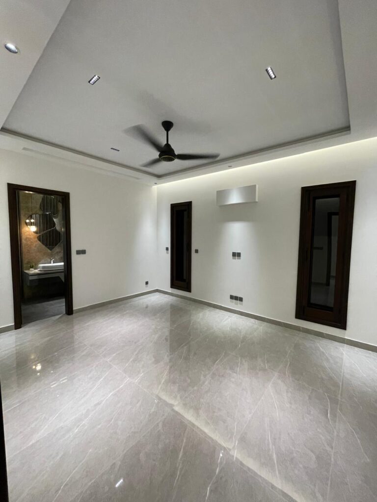 WhatsApp Image 2025-11-29 at 11.32.35 (2)