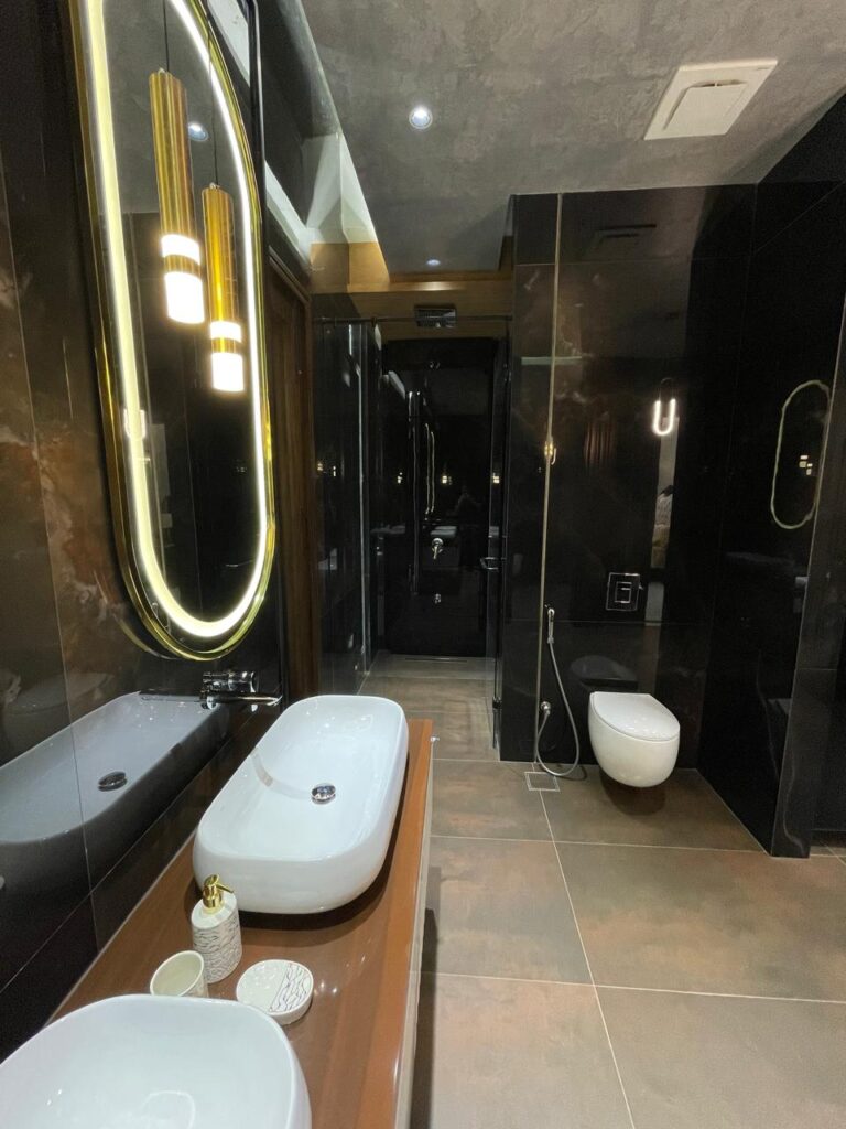 WhatsApp Image 2025-11-29 at 11.32.36 (1)