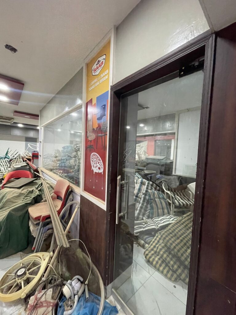 WhatsApp Image 2025-11-29 at 14.20.36 (1)